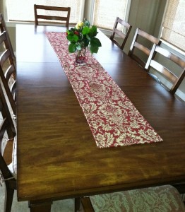 Naturally polished wood table