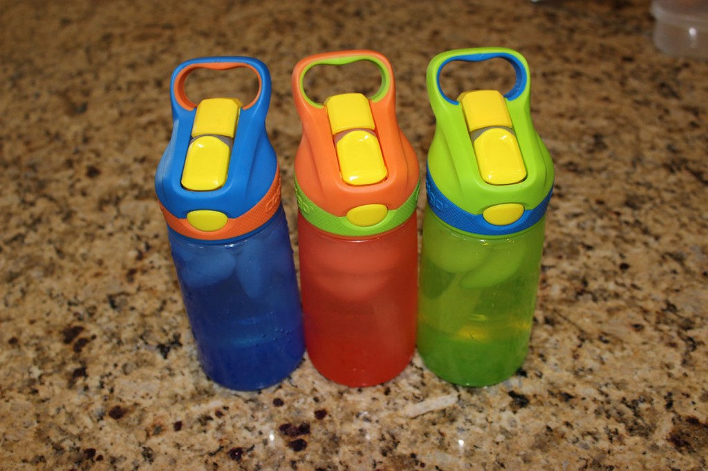 Kids Water Bottles. A Well Packed Lunch