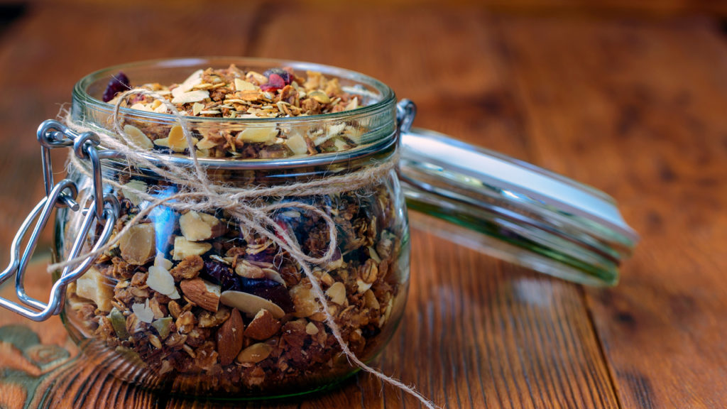 Homemade Gifting granola